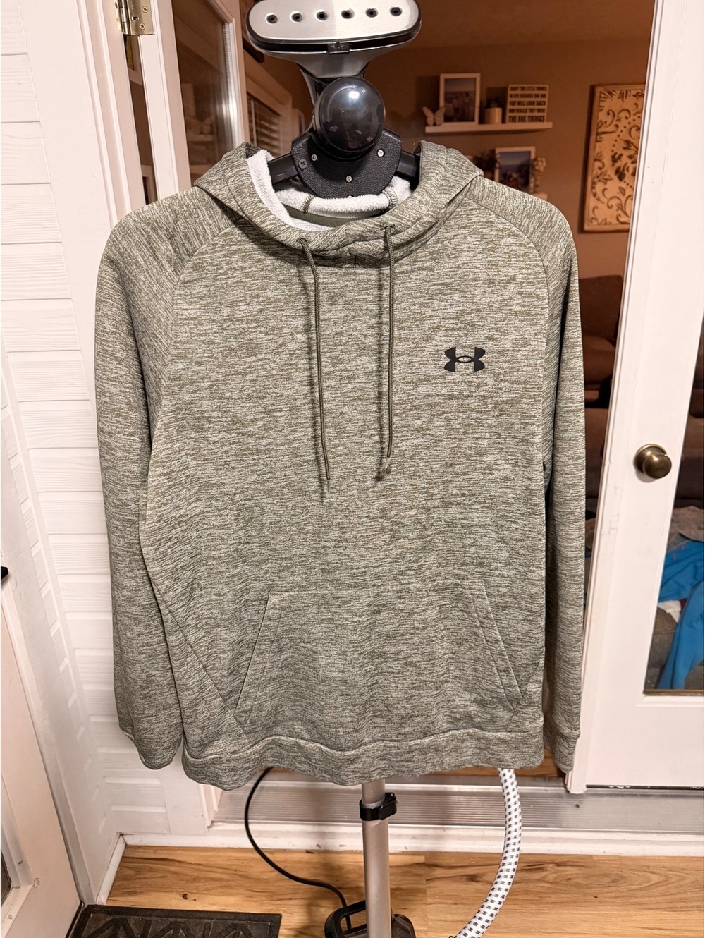 Under Armour olive hooded pullover
